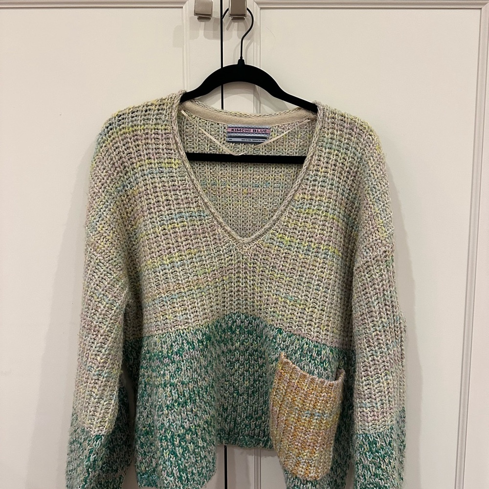 Kimchi Blue V-Neck Sweater in Green and Cream